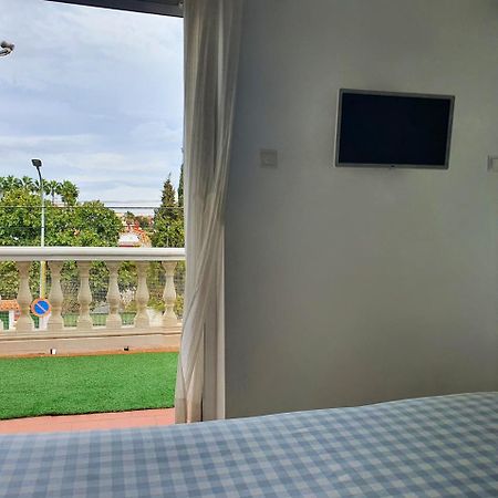 Atico En Puerto Marina Apartment Benalmadena Luaran gambar